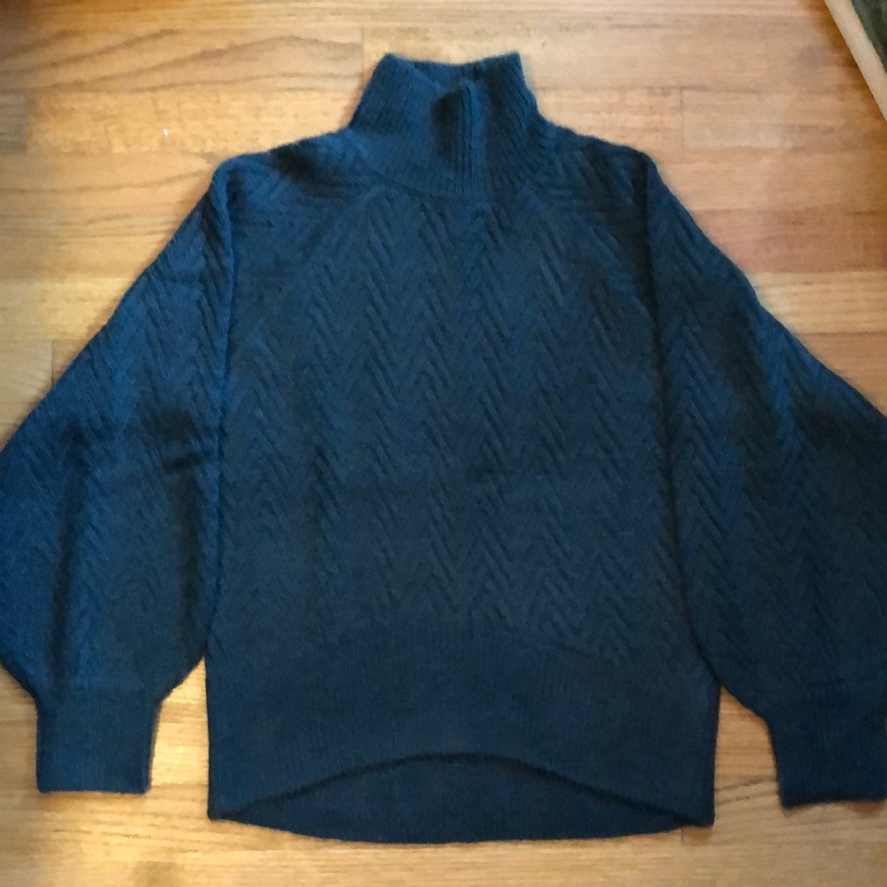Abercrombie turtle neck sweater